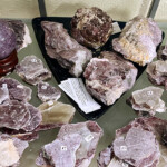 Lepidolite-Soothes-the-Emotional-Body
